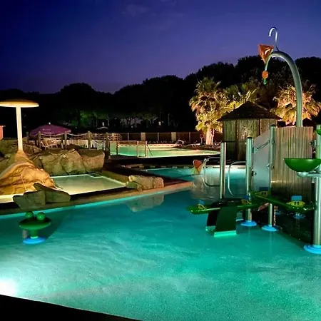 4 Etoiles - Piscine - Ccb0hei Camping Lunel (Herault)