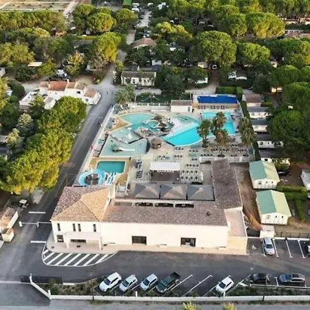 4 Etoiles - Piscine - Ccb0hei * Lunel (Herault)