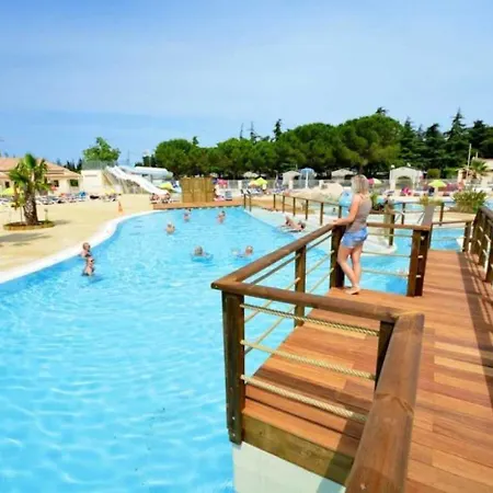 4 Etoiles - Piscine - Ccb0hei Camping Lunel (Herault)
